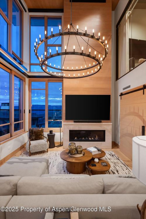 654-130 Wood Rd, Snowmass Village, CO, 81615-6900 | Card Image