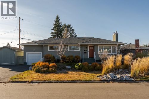 3015 Nechako Dr, Prince George, BC, V2M3B1 | Card Image