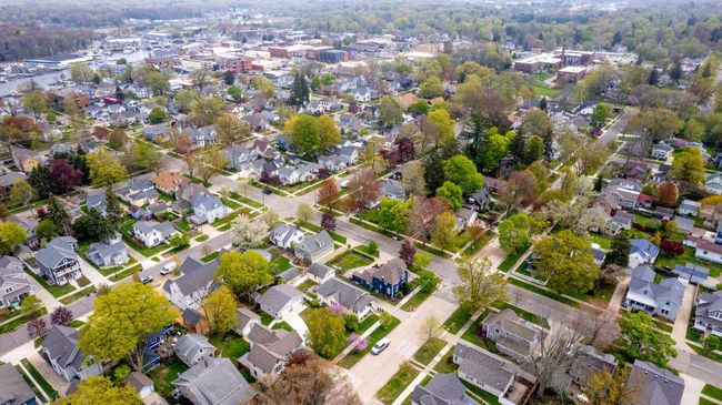 19-web-or-mls-225-van-buren-st | Image 19