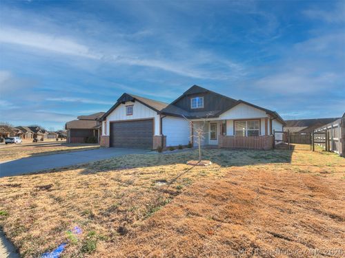 15112 109th St, Owasso, OK, 74055-6049 | Card Image