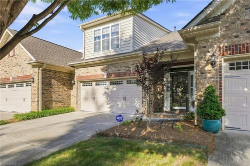 5252 Esher Dr, Walkertown, NC, 27051-9480 | Card Image