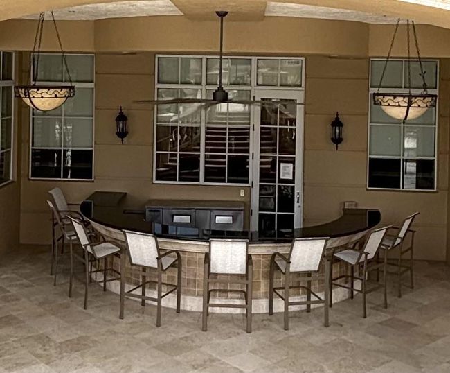 Outdoor bar | Image 46