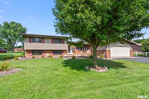 11910 Bubbling Well Rd, Glenarm, IL, 62536-6503 | Card Image