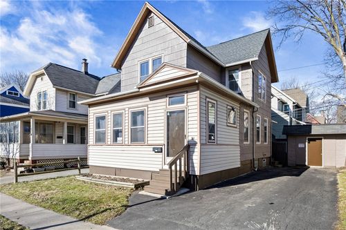 35 Woodlawn St, Rochester, NY, 14607-3734 | Card Image