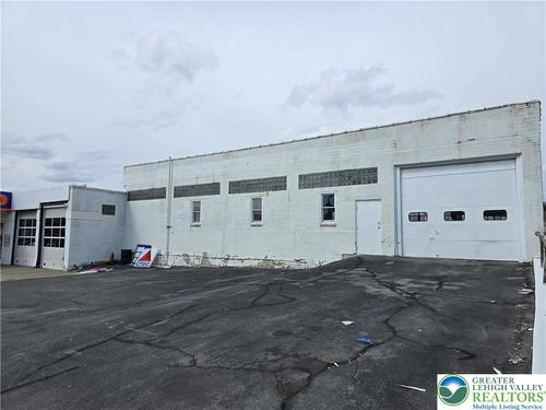 1-upper-1637 W Tilghman St, Allentown, PA, 18102-2053 | Card Image