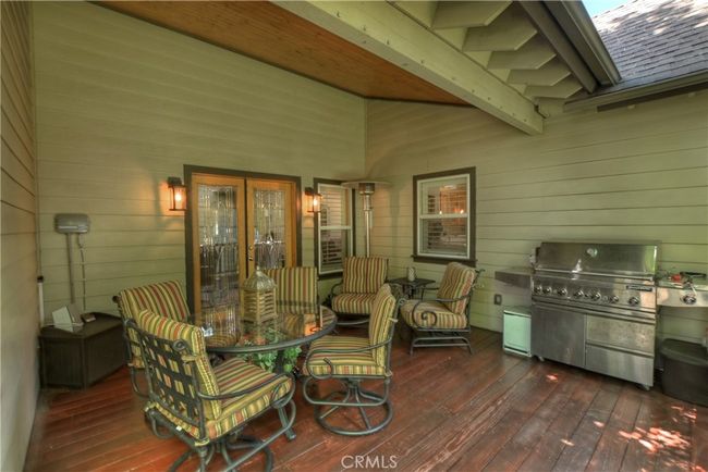 375 Meadow Cir N, House other with 4 bedrooms, 3 bathrooms and 2 parking in Big Bear Lake CA | Image 45