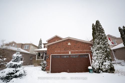 {{alt}} | Card Image