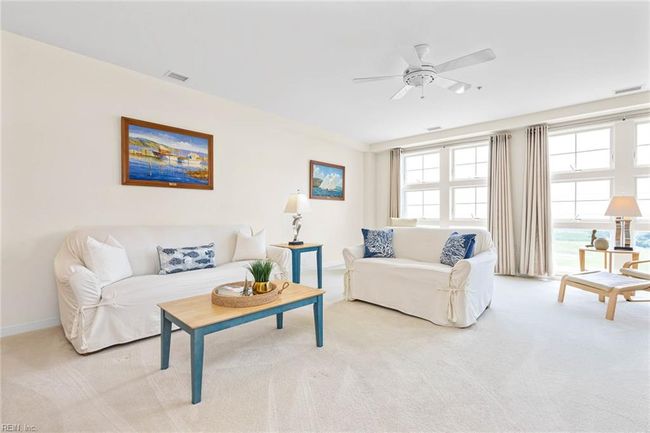 Open concept floor plan | Image 17