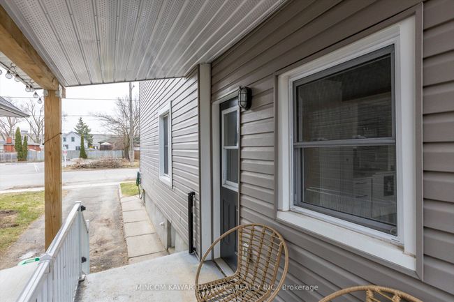 660 Romaine St, House other with 4 bedrooms, 2 bathrooms and 2 parking in Peterborough ON | Image 34