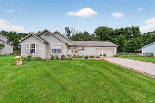 29875 Tealwood Dr, Elkhart, IN, 46514-9047 | Card Image