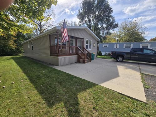 39-20179 W Good Hope E-10 Road, Lannon, WI, 53046 | Card Image