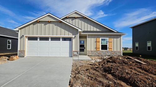 1502 N Sedgwick St, Garden Plain, KS, 67050-5044 | Card Image