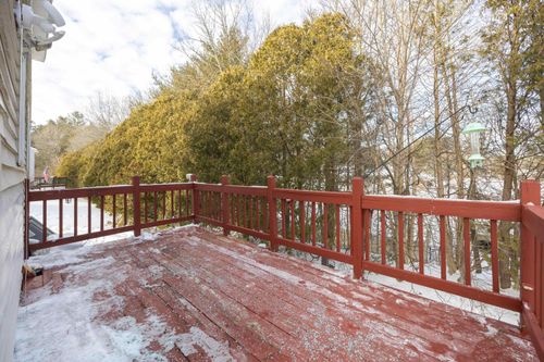 23 Mahogany Dr, Nashua, NH, 03062-1228 | Card Image