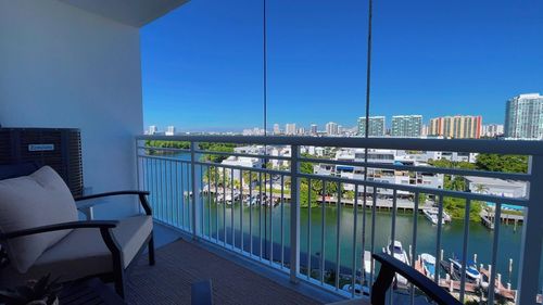 1027-400 Kings Point Dr, Sunny Isles Beach, FL, 33160-4776 | Card Image