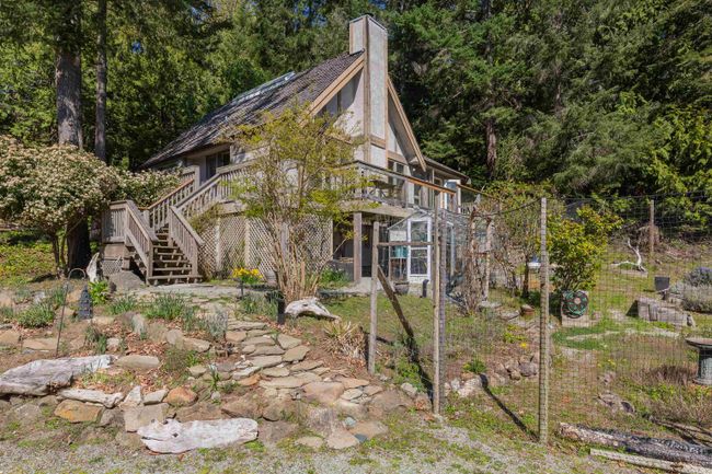 630 Dinner Bay Road, House other with 12 bedrooms, 8 bathrooms and 12 parking in Mayne Island BC | Image 34