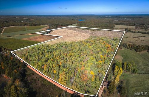 61 Old Springfield Road, Cuba, MO, 65453 | Card Image