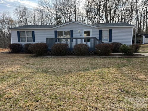 133 Harmony Dr, Nebo, NC, 28761-7727 | Card Image