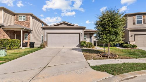 14510 Chasing Bend Dr, Houston, TX, 77069-4433 | Card Image