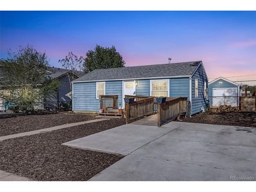 44 N 10th Ave, Brighton, CO, 80601-1808 | Card Image