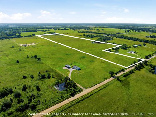 2 N 300 Rd, Okmulgee, OK, 74447 | Card Image