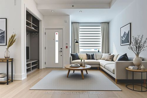 th3-270 Davenport Rd, Toronto, ON, M5R0C1 | Card Image