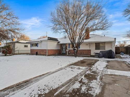 1305 Sbragia Way, Sparks, NV, 89431-3071 | Card Image