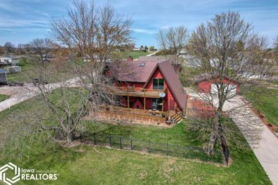 196 Lakeview Drive, Home with 3 bedrooms, 3 bathrooms and 8 parking in Melrose IA | Image 3