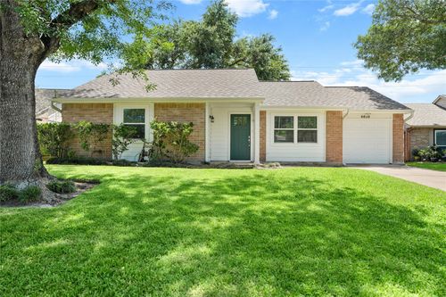 6610 Blue Ridge Drive, Richmond, TX, 77469 | Card Image