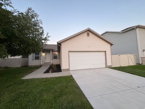 4384 N Maple Dr, Eagle Mountain, UT, 84005 | Card Image