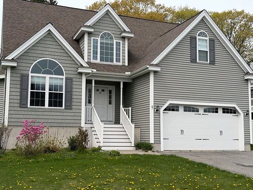 87 Dancause Rd, Lowell, MA, 01852-3214 | Card Image
