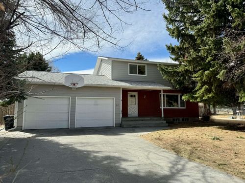 817 Lombardy Cir, Riverton, WY, 82501-3334 | Card Image