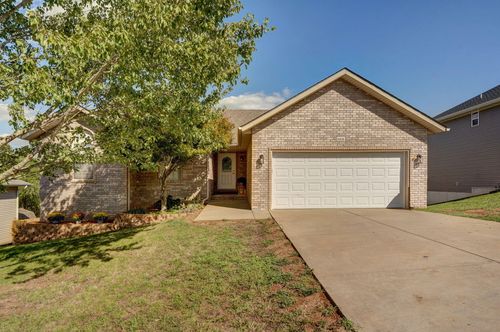 4426 N Shirley Ave, Springfield, MO, 65803-4551 | Card Image