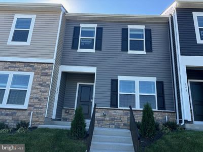 149 Tigney Drive, Townhouse with 3 bedrooms, 2 bathrooms and null parking in STEPHENS CITY VA | Image 2