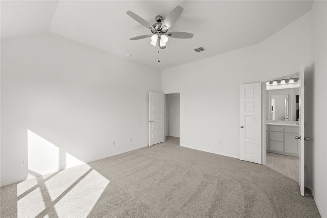 921 Beverly Primary Suite2 | Image 13