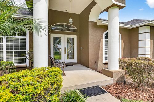 8518 W Knights Griffin Rd, Plant City, FL, 33565-3074 | Card Image