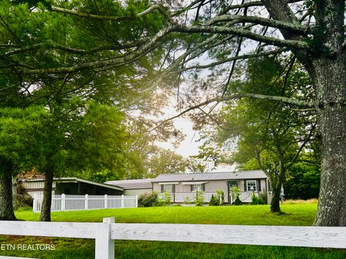 4516 Nashville Hwy, Deer Lodge, TN, 37726-3401 | Card Image