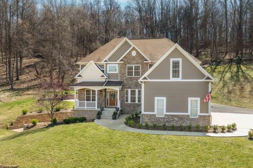 12 Falling Water Ln, Morgantown, WV, 26508-4498 | Card Image