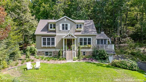 8863 Lakeshore Dr, West Olive, MI, 49460-8704 | Card Image