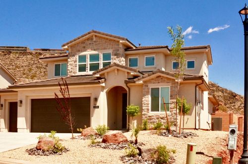 1376 N Rustico Dr, Washington, UT, 84780-3610 | Card Image