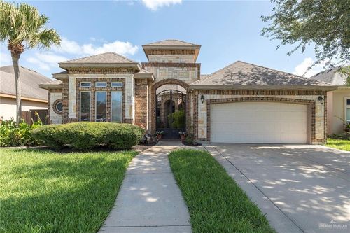 4805 W Tamarack Ave, Mcallen, TX, 78501-6688 | Card Image