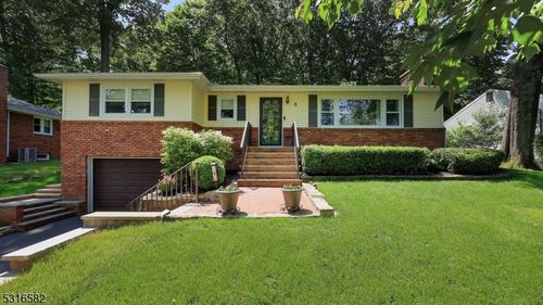 5 Johanna Ln, Watchung, NJ, 07069-6310 | Card Image