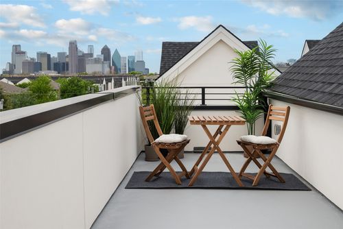 2228 Arhus Way, Dallas, TX, 75204-3874 | Card Image