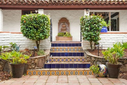 11550 Old Castle Rd, Valley Center, CA, 92082-4707 | Card Image