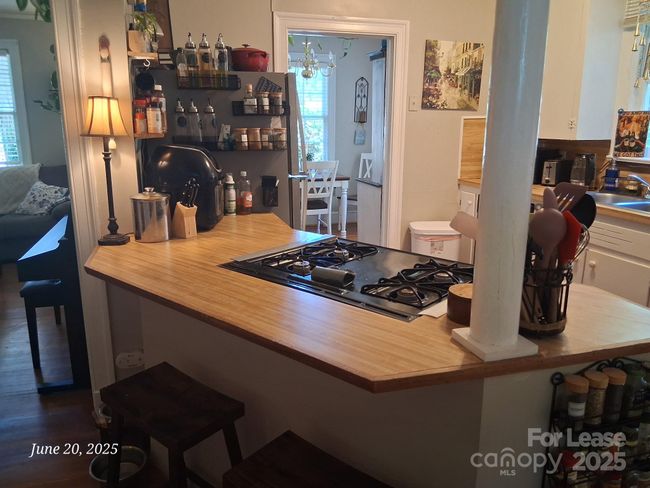 274 N Mulberry St, Condo with 3 bedrooms, 2 bathrooms and null parking in Statesville NC | Image 12