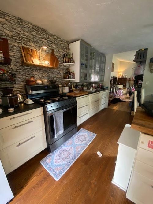 175 N Main St, North Easton, MA, 02356-1337 | Card Image