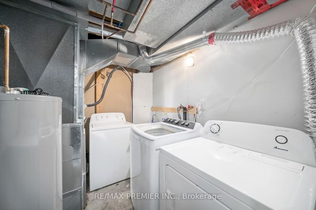 122 Robert Hicks Dr, House attached with 6 bedrooms, 5 bathrooms and 2 parking in North York ON | Image 26
