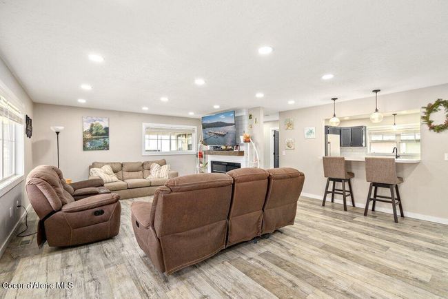 807 E Garden Ave, House other with 3 bedrooms, 1 bathrooms and null parking in Osburn ID | Image 16