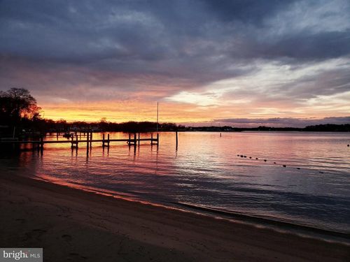 28 Cedar St, Bayville, NJ, 08721-1009 | Card Image