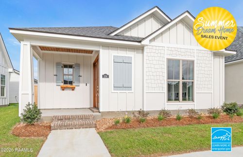 104 Harbourside Dr, Youngsville, LA, 70592-7034 | Card Image