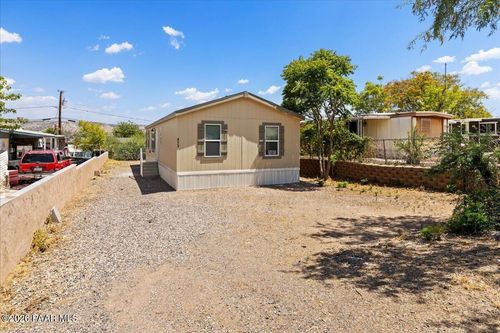 453 S 3rd St, Camp Verde, AZ, 86322-7227 | Card Image